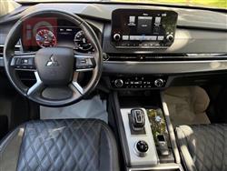 میتسوبیشی ئاوتلاندەر